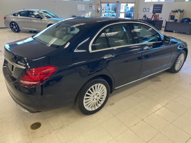 2017 Mercedes-Benz C 300 Luxury 4MATIC