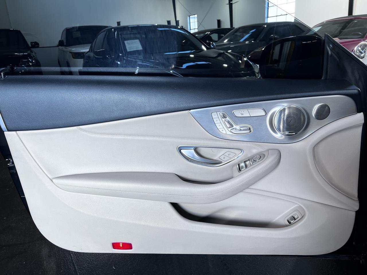 2017 Mercedes Benz C 300 photo 23