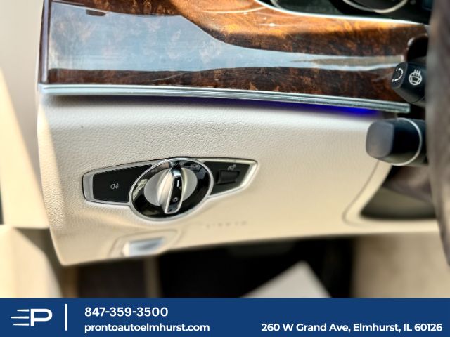 2017 Mercedes-Benz E 300 4MATIC Elmhurst IL