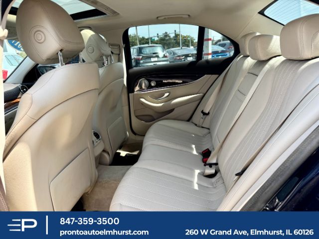 2017 Mercedes-Benz E 300 4MATIC Elmhurst IL