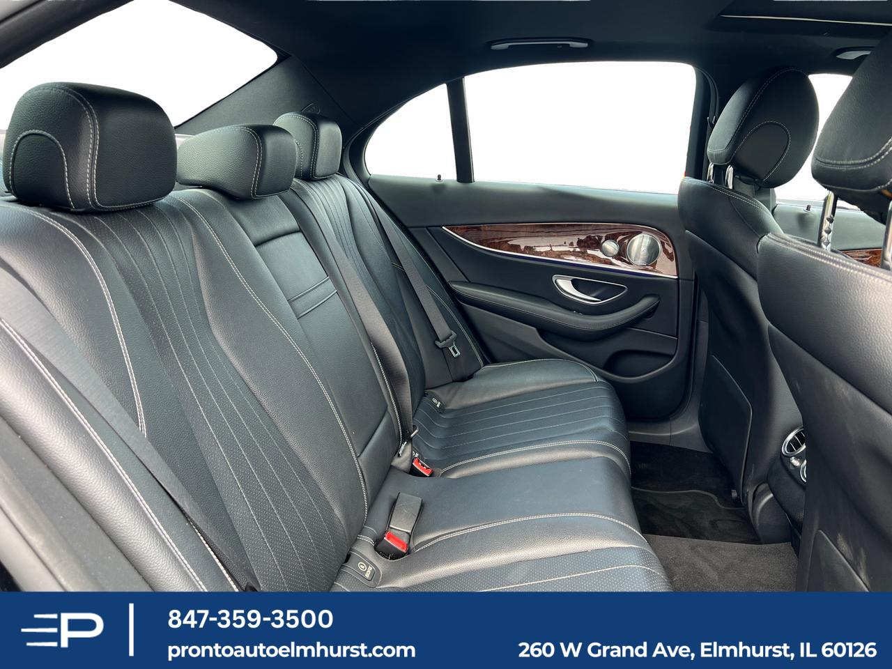 2017 Mercedes-Benz E 300 4MATIC Elmhurst IL