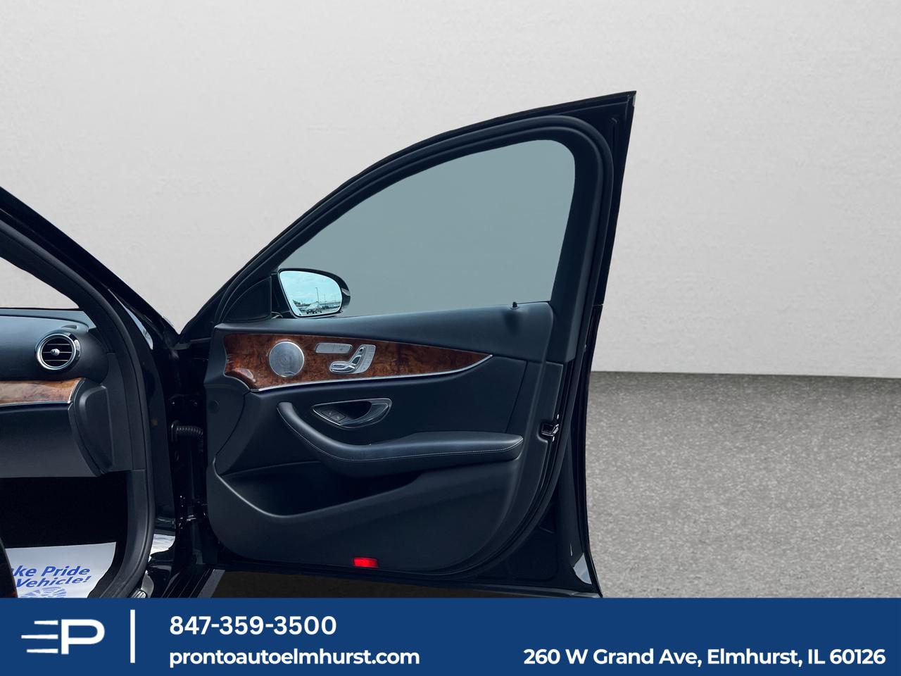 2017 Mercedes-Benz E 300 4MATIC Elmhurst IL