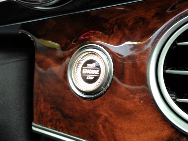 2017 Mercedes-Benz E 300 4MATIC Plano TX