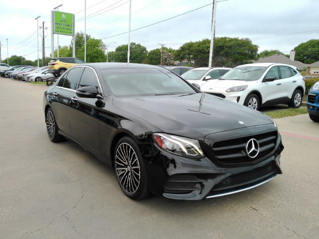 2017 Mercedes-Benz E 300 4MATIC Plano TX