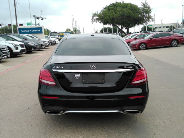 2017 Mercedes-Benz E 300 4MATIC Plano TX