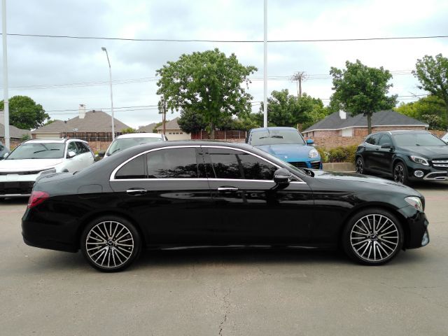 2017 Mercedes-Benz E 300 4MATIC Plano TX