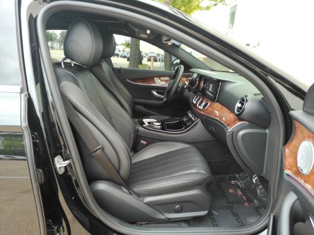 2017 Mercedes-Benz E 300 4MATIC Plano TX