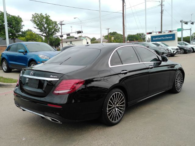 2017 Mercedes-Benz E 300 4MATIC Plano TX