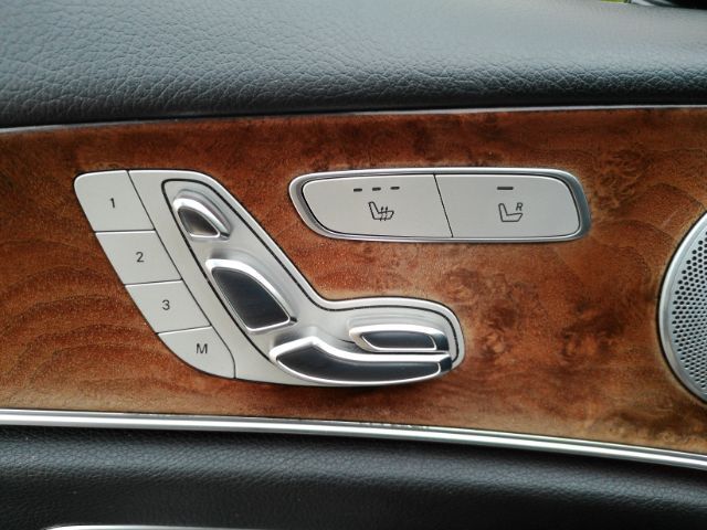 2017 Mercedes-Benz E 300 4MATIC Plano TX