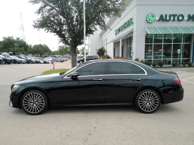 2017 Mercedes-Benz E 300 4MATIC Plano TX