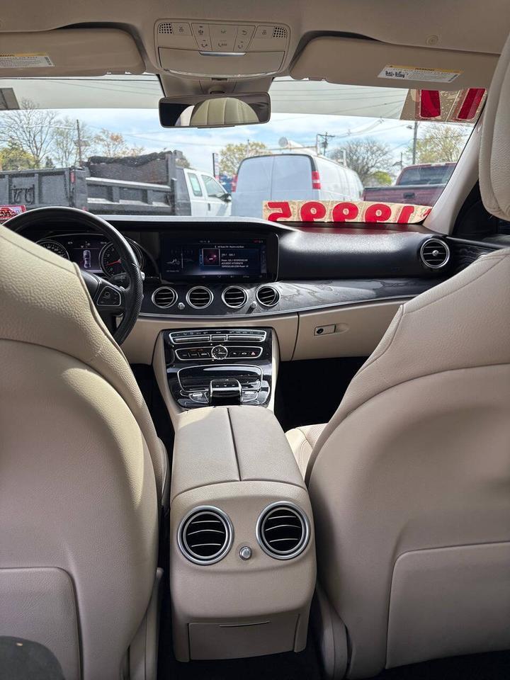 2017 Mercedes-Benz E-Class E 300 4MATIC AWD 4dr Sedan Edison NJ