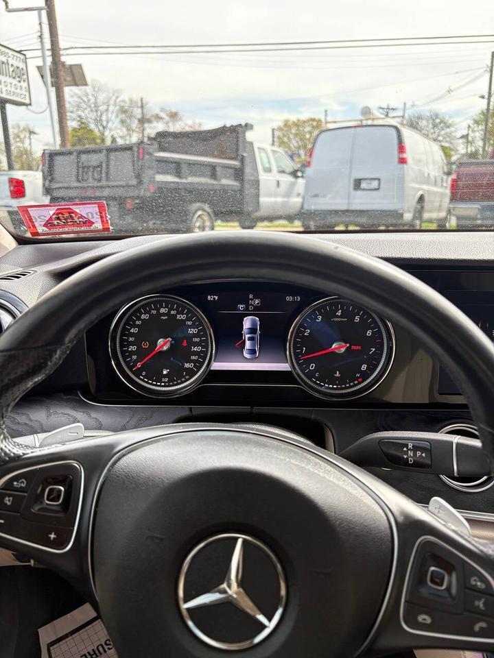2017 Mercedes-Benz E-Class E 300 4MATIC AWD 4dr Sedan Edison NJ