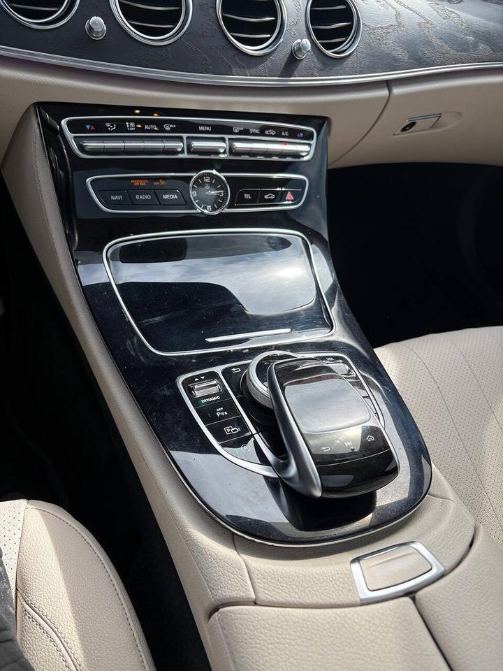 2017 Mercedes-Benz E-Class E 300 4MATIC AWD 4dr Sedan Edison NJ