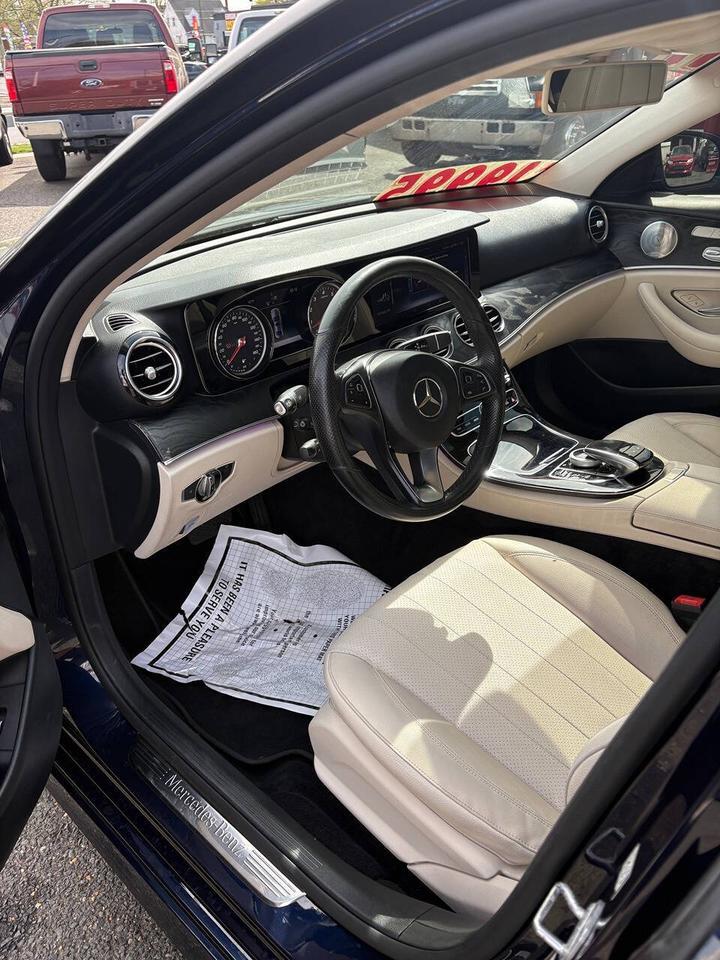 2017 Mercedes-Benz E-Class E 300 4MATIC AWD 4dr Sedan Edison NJ
