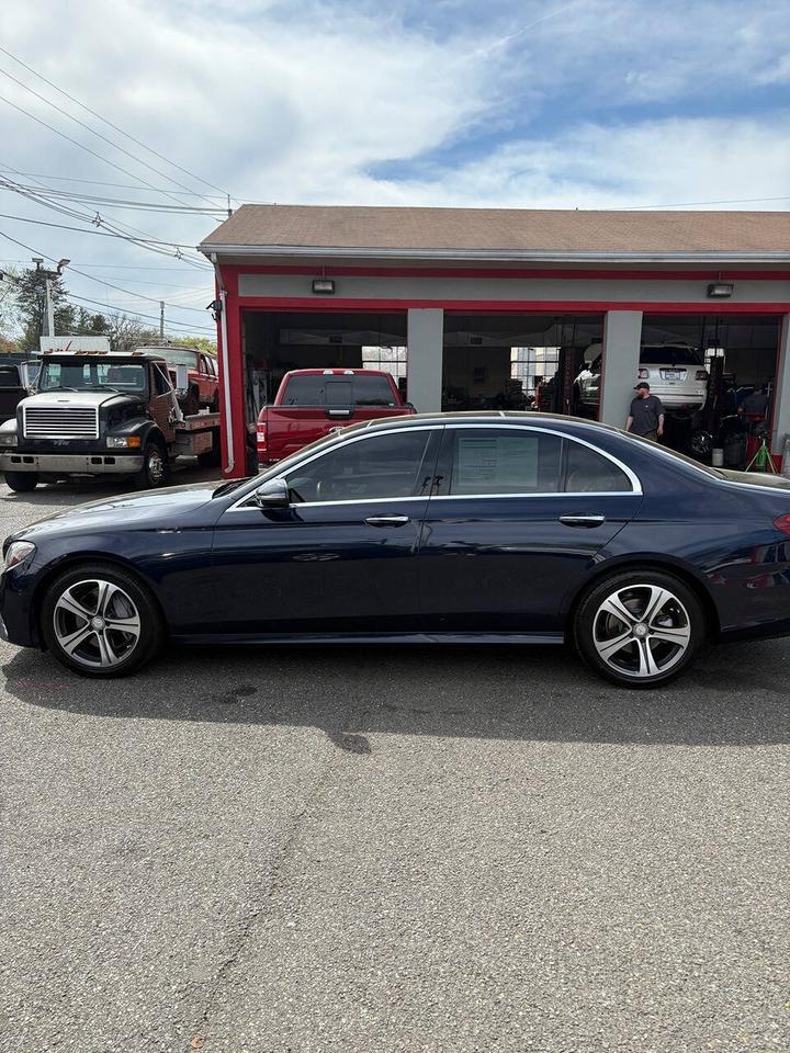 2017 Mercedes-Benz E-Class E 300 4MATIC AWD 4dr Sedan Edison NJ