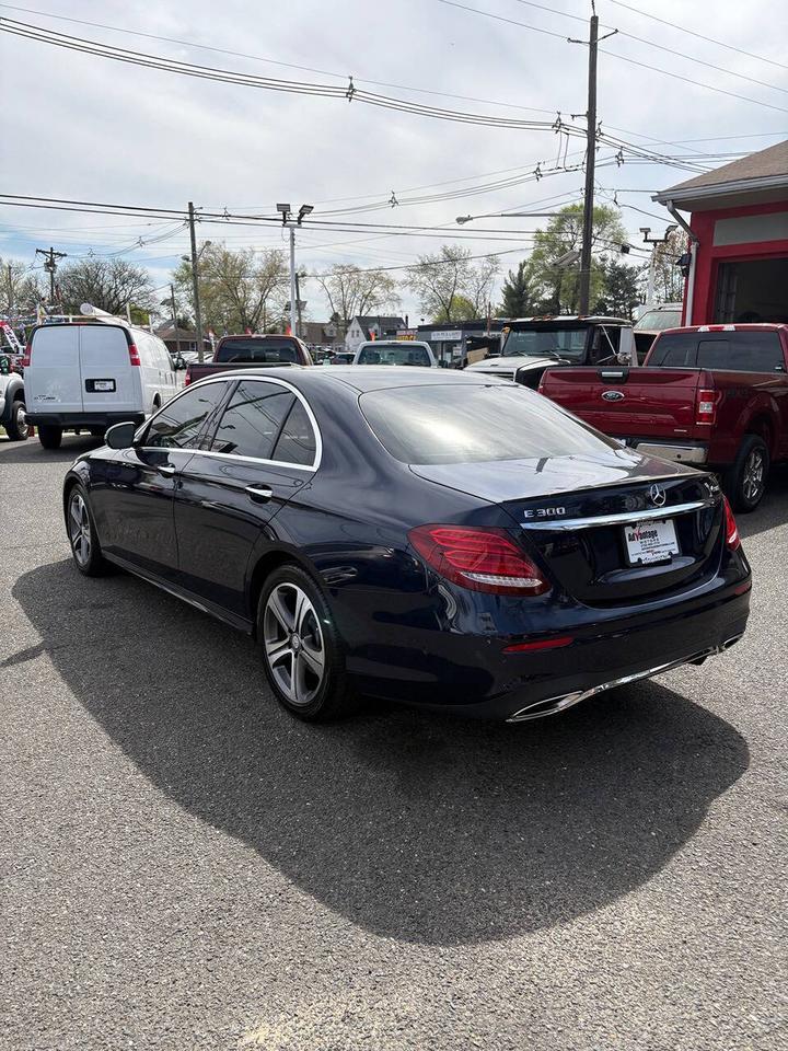 2017 Mercedes-Benz E-Class E 300 4MATIC AWD 4dr Sedan Edison NJ