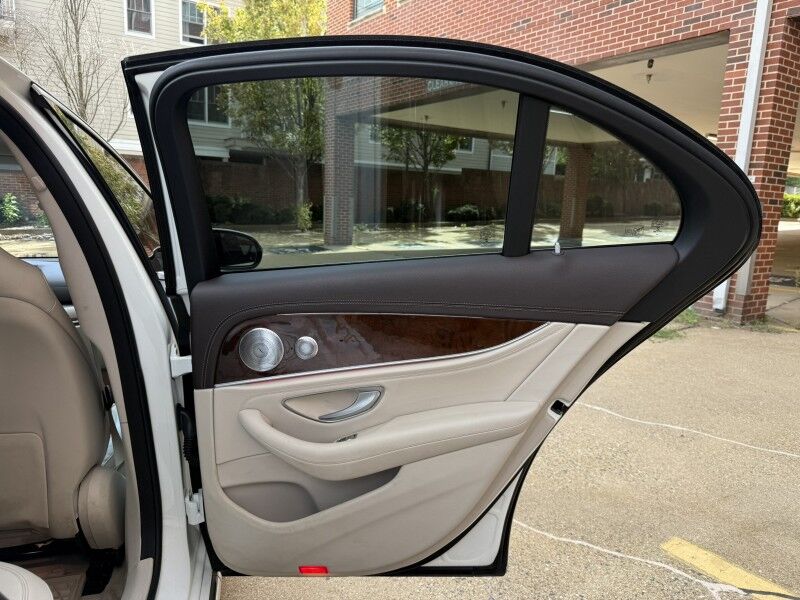 2017 Mercedes-Benz E-Class E 300 4MATIC Arlington VA
