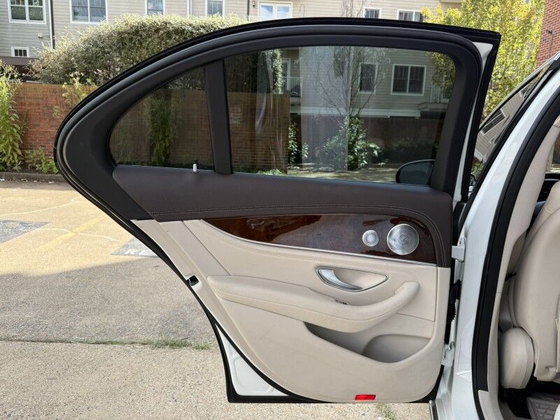 2017 Mercedes-Benz E-Class E 300 4MATIC Arlington VA