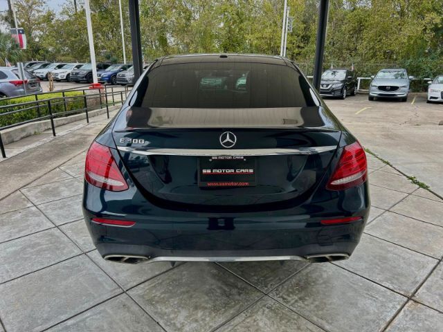 2017 Mercedes-Benz E-Class E300 Luxury Sedan 97,181 mi.