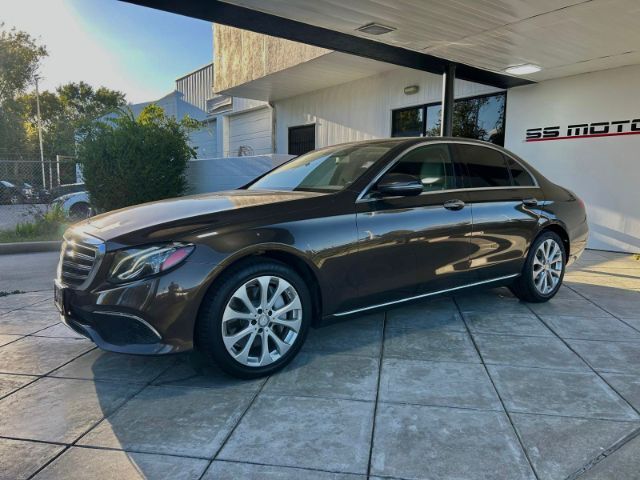 2017 Mercedes-Benz E300 Base 112,045 mi.