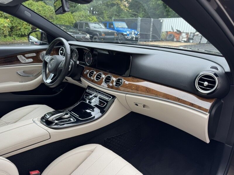 2017 Mercedes-Benz E300 Luxury 4Matic Willow Grove PA