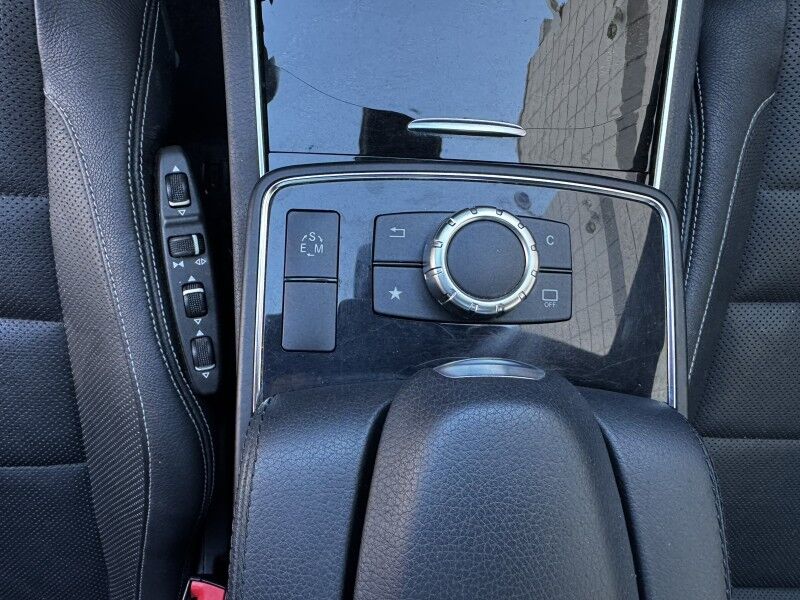 2017 Mercedes-Benz E400 4Matic Willow Grove PA