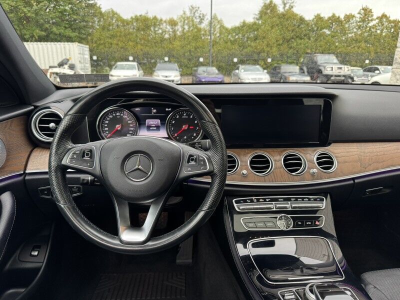 2017 Mercedes-Benz E400 Luxury 4Matic Willow Grove PA
