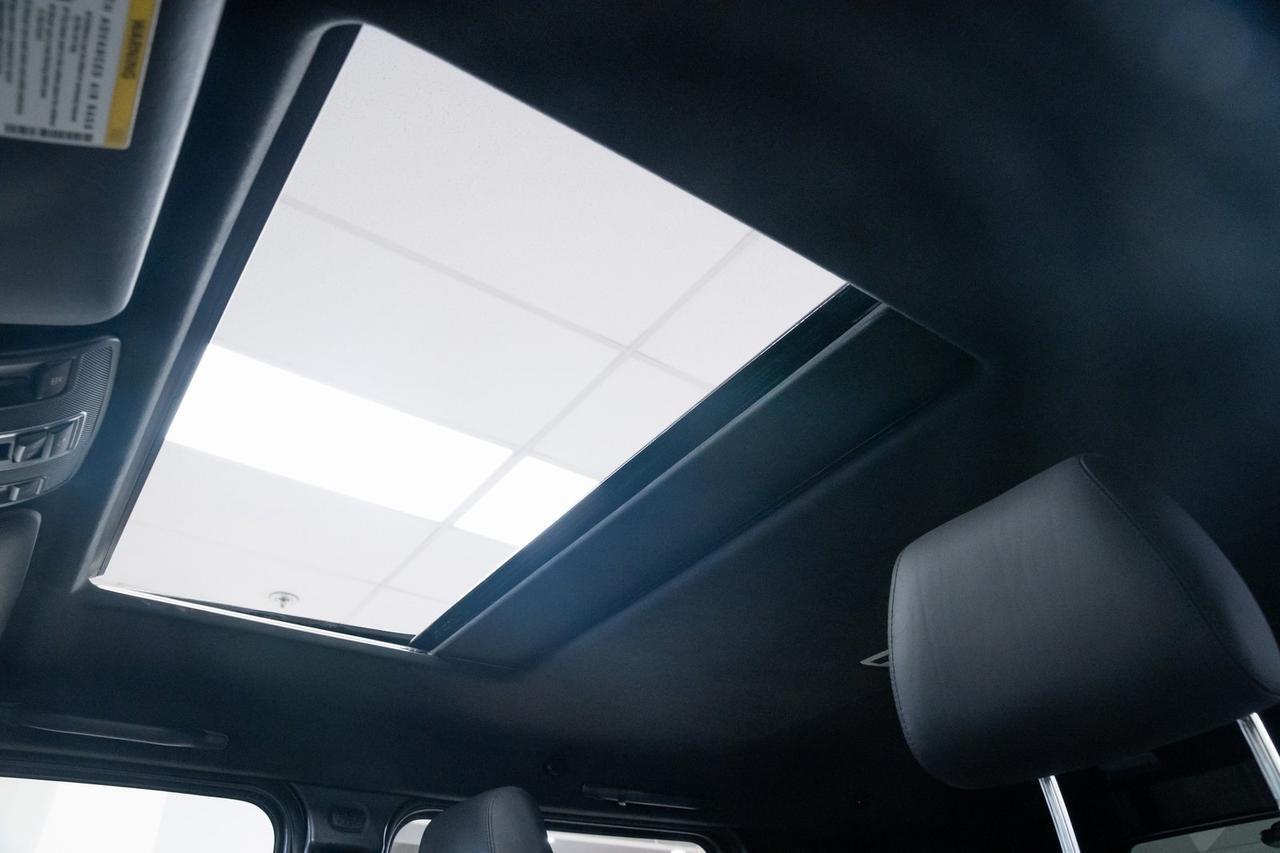 2017 Mercedes-Benz G-Class G 63 AMG Vented Seats AMG Carbon Fiber Trim Portland OR