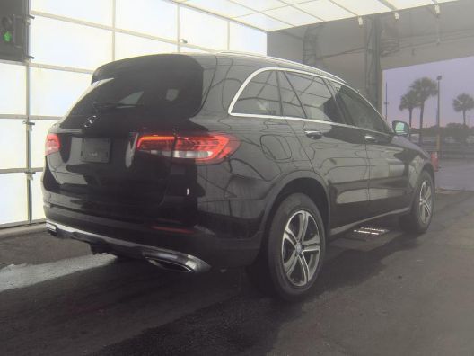 2017 Mercedes-Benz GLC 300 300