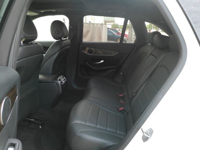 2017 Mercedes-Benz GLC 300 4MATIC Plano TX