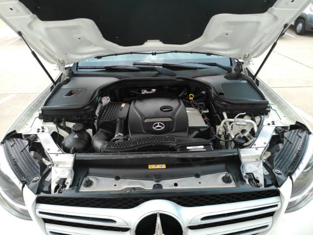 2017 Mercedes-Benz GLC 300 4MATIC Plano TX