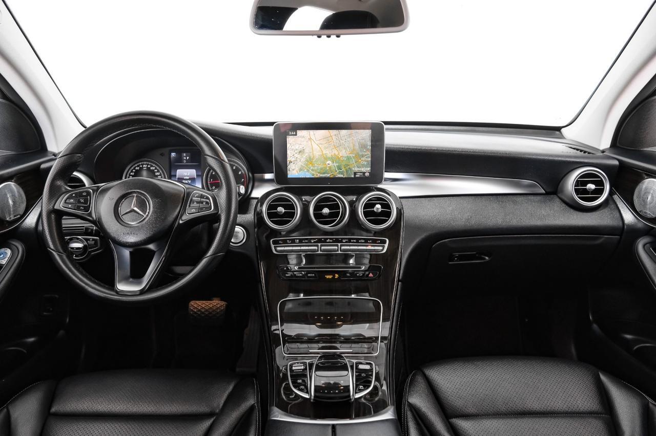 2017 Mercedes-Benz GLC 300 Coupe 4MATIC BLIND SPOT ASSIST NAVIGATION SUNROOF LEATHER HEATED SEATS REAR CAMERA Carrollton TX