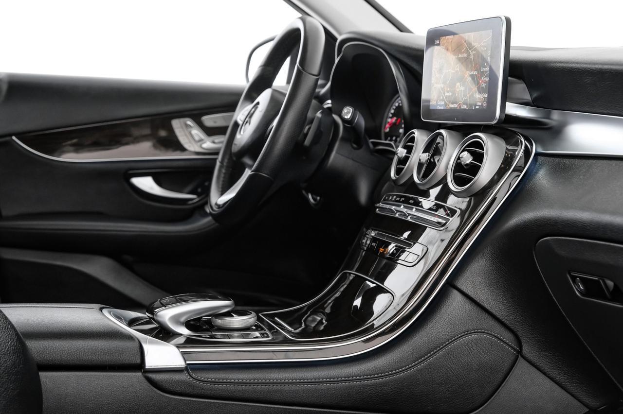 2017 Mercedes-Benz GLC 300 Coupe 4MATIC BLIND SPOT ASSIST NAVIGATION SUNROOF LEATHER HEATED SEATS REAR CAMERA Carrollton TX
