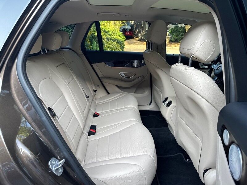 2017 Mercedes-Benz GLC 300 GLC 300 4MATIC Arlington VA