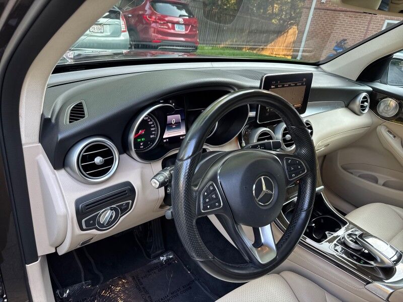 2017 Mercedes-Benz GLC 300 GLC 300 4MATIC Arlington VA