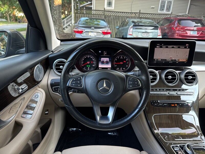 2017 Mercedes-Benz GLC 300 GLC 300 4MATIC Arlington VA
