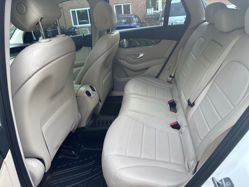 2017 Mercedes-Benz GLC 300 GLC 300 4MATIC Arlington VA