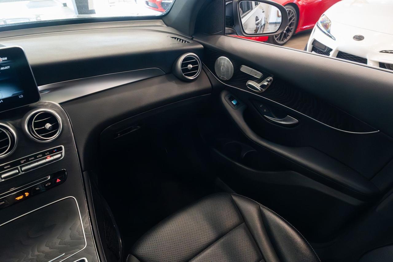 2017 Mercedes-Benz GLC GLC 300 Gladstone OR