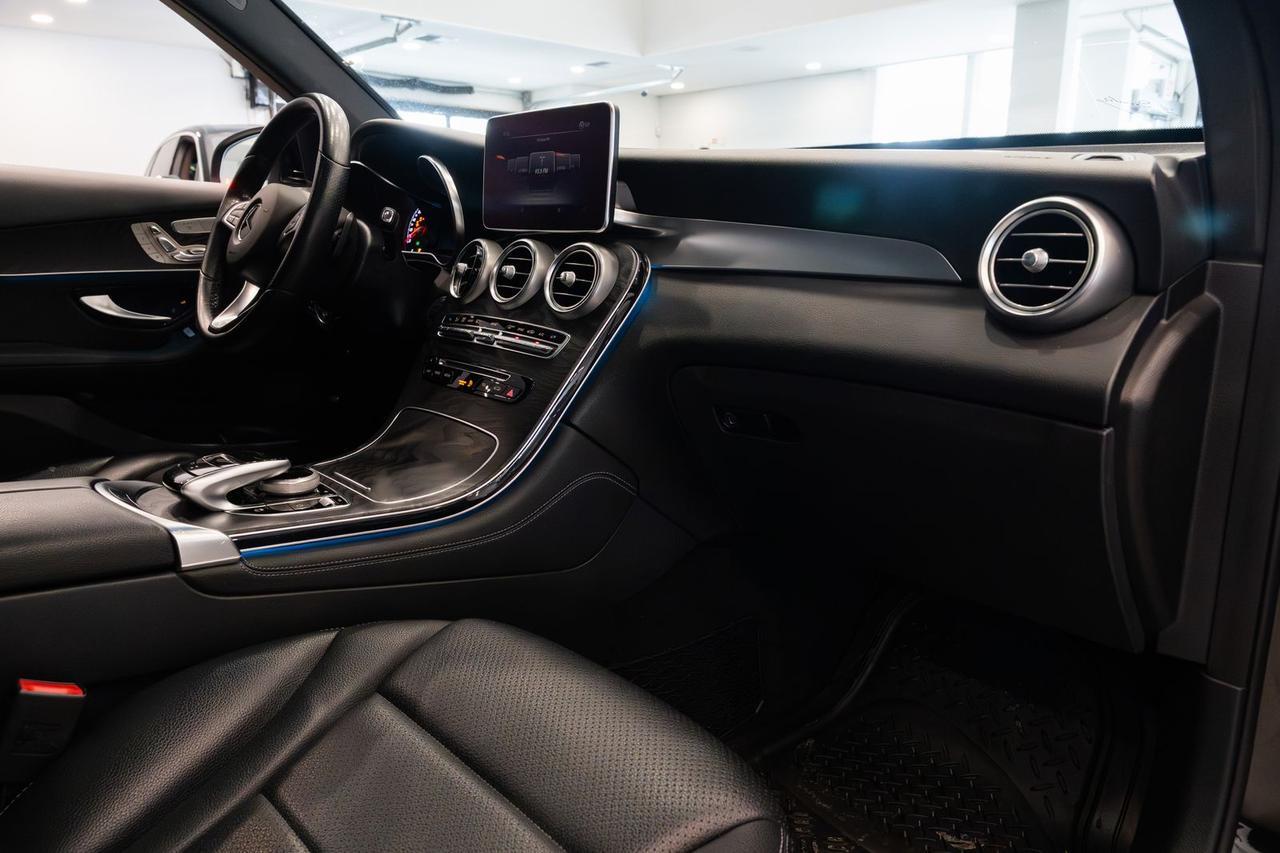 2017 Mercedes-Benz GLC GLC 300 Gladstone OR