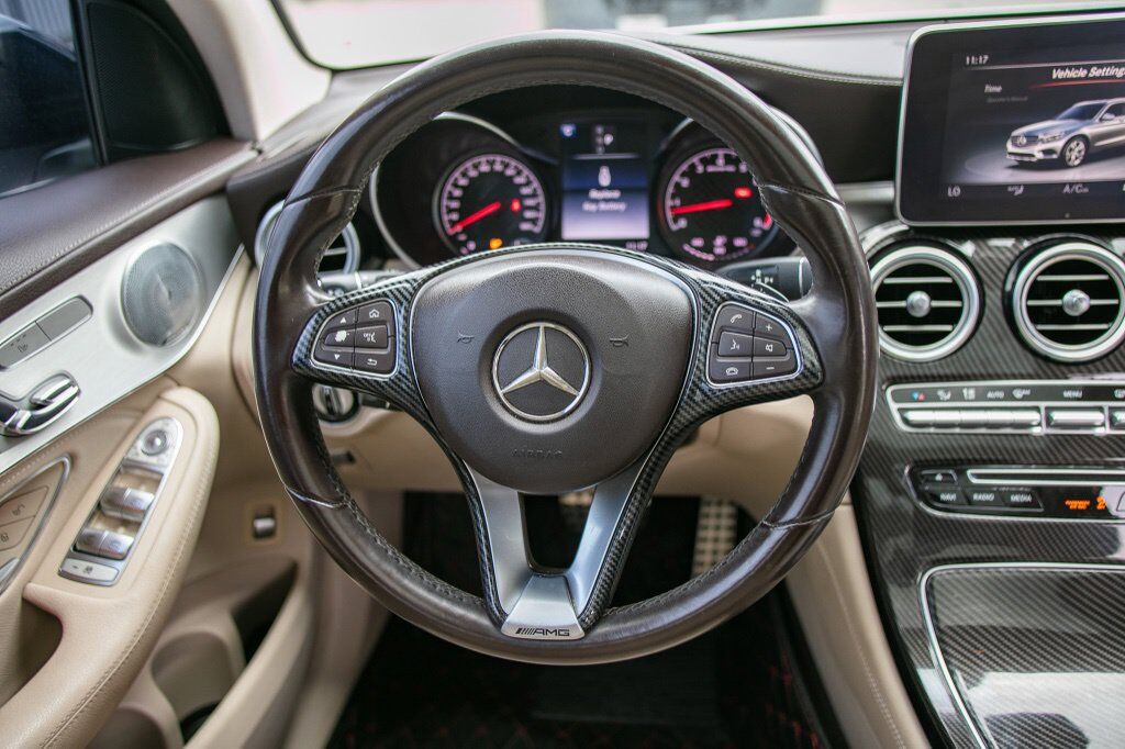 2017 Mercedes-Benz GLC AMG GLC43 - Photo 18