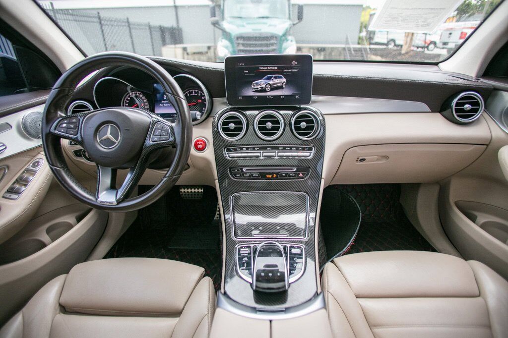 2017 Mercedes-Benz GLC AMG GLC43 - Photo 8