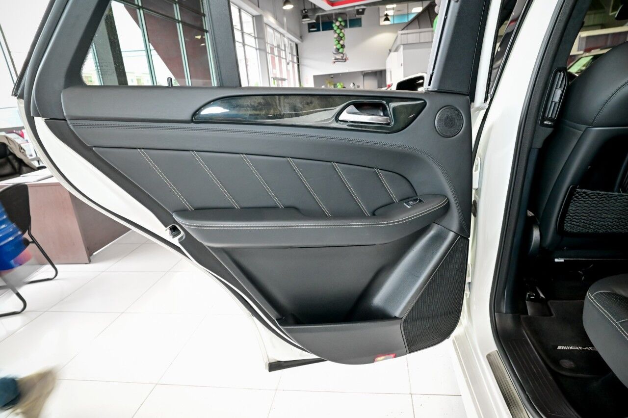 2017 Mercedes-Benz GLE AMG GLE 63, Premium III Pkg, AMG Performance Exhaust, Harman/Kardon, Heated Rear Seats Springfield NJ