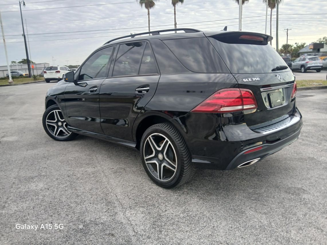 2017 Mercedes-Benz GLE GLE 350 4MATIC Sport Utility 4D