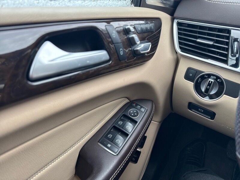 2017 Mercedes-Benz GLS 450 4MATIC w/ Premium Package Arlington VA