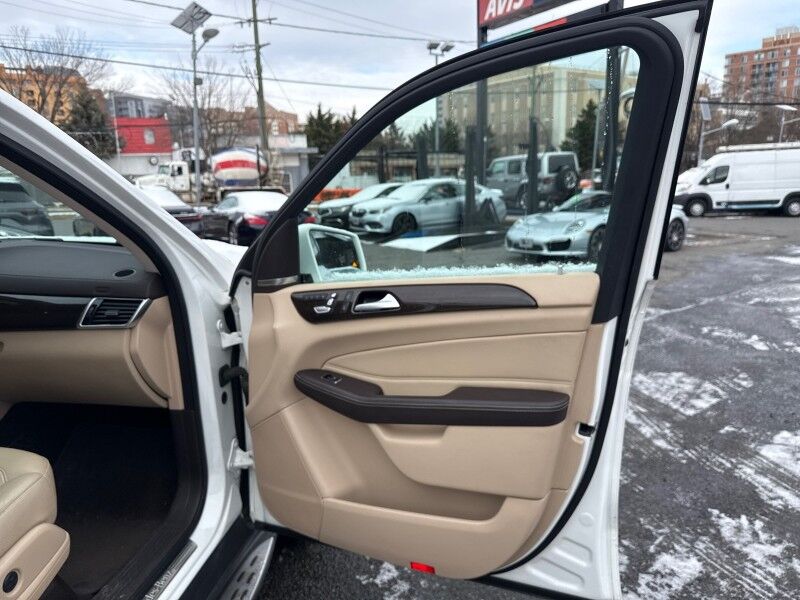 2017 Mercedes-Benz GLS 450 4MATIC w/ Premium Package Arlington VA