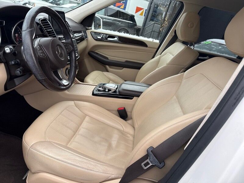 2017 Mercedes-Benz GLS 450 4MATIC w/ Premium Package Arlington VA