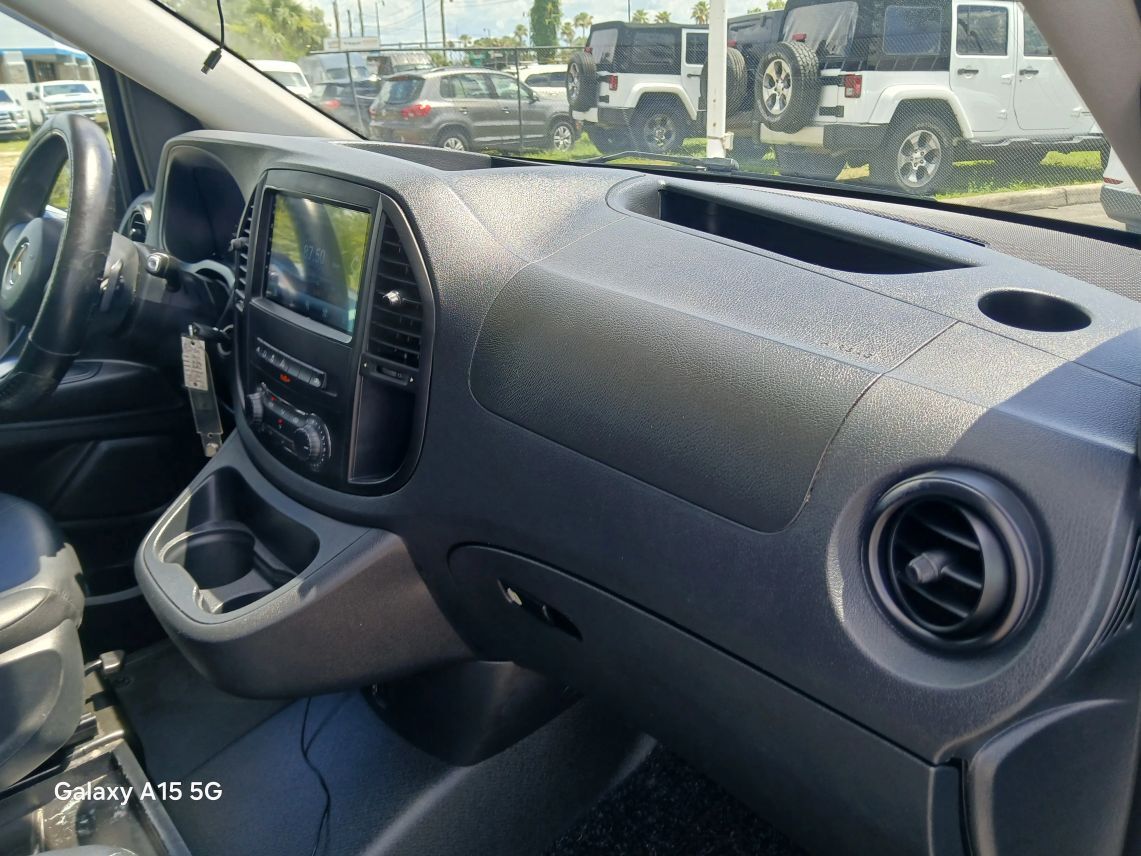 2017 Mercedes-Benz Metris Passenger Van 4D Maitland FL
