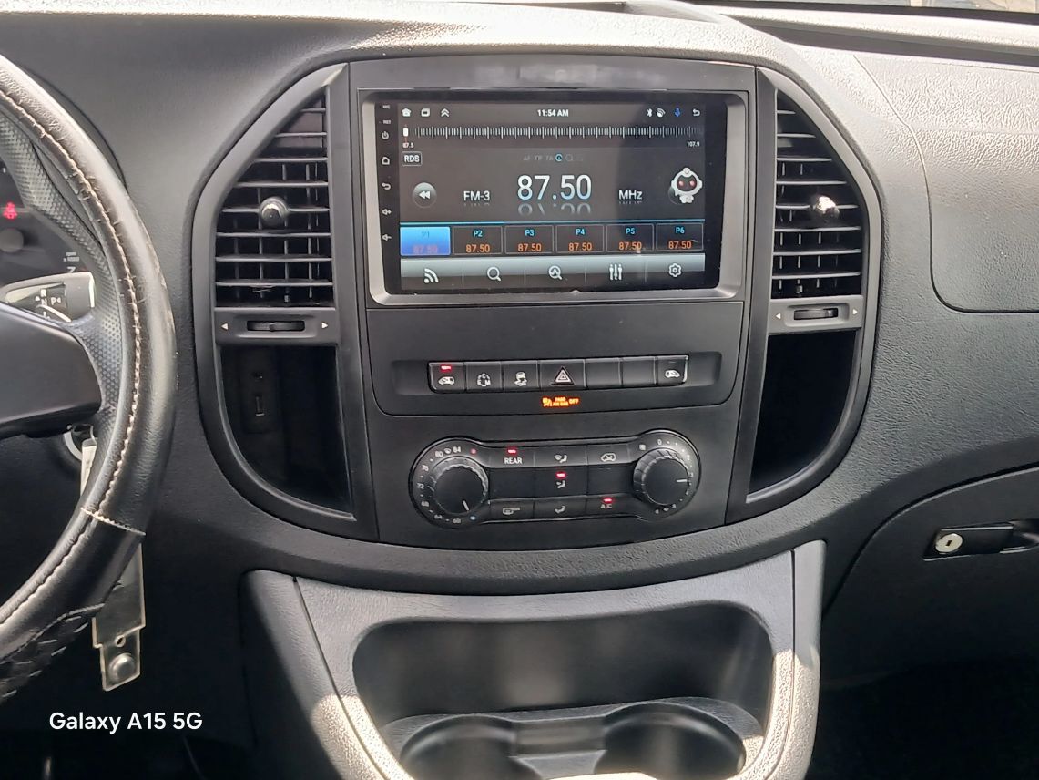 2017 Mercedes-Benz Metris Passenger Van 4D Maitland FL