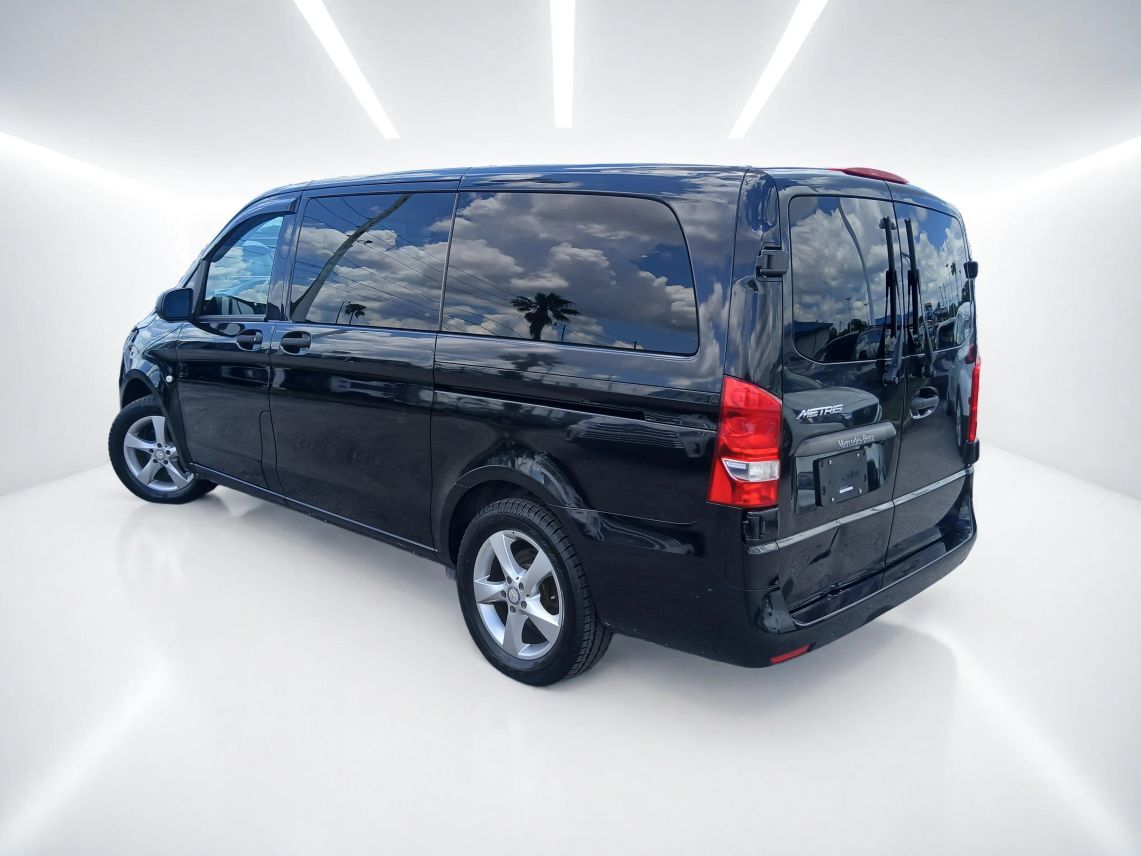 2017 Mercedes-Benz Metris Passenger Van 4D Maitland FL