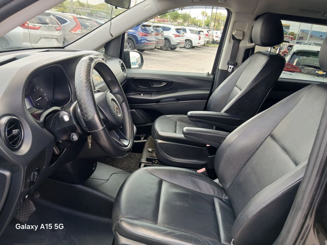 2017 Mercedes-Benz Metris Passenger Van 4D Maitland FL